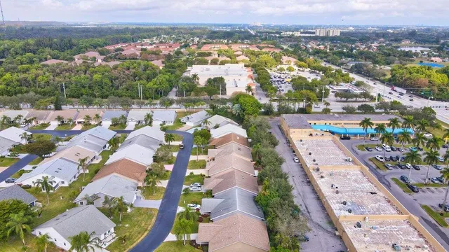 $324,900 | 3962 Dafilee Circle, West Palm Beach, FL 33417