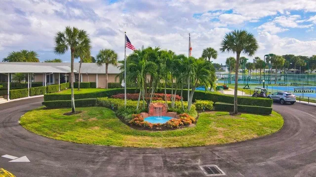 $324,900 | 3962 Dafilee Circle, West Palm Beach, FL 33417