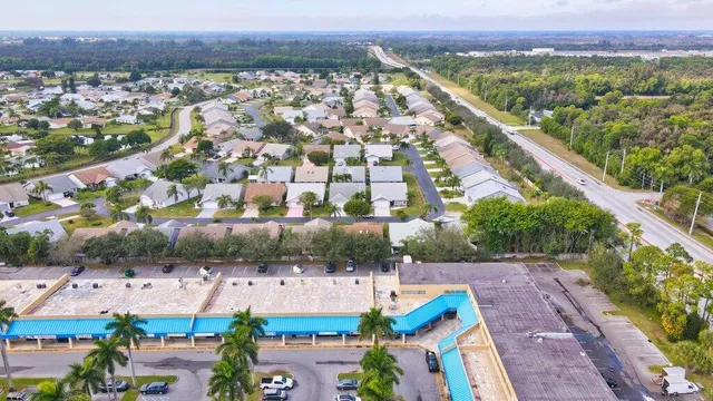 $324,900 | 3962 Dafilee Circle, West Palm Beach, FL 33417