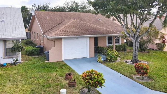 $324,900 | 3962 Dafilee Circle, West Palm Beach, FL 33417