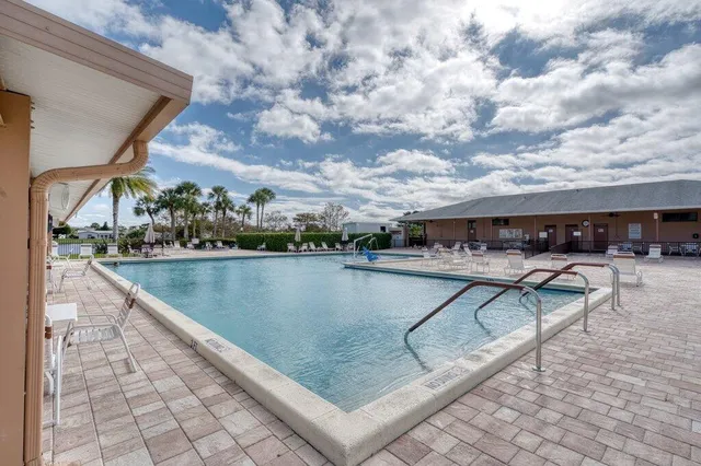 $324,900 | 3962 Dafilee Circle, West Palm Beach, FL 33417