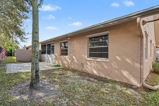 $324,900 | 3962 Dafilee Circle, West Palm Beach, FL 33417