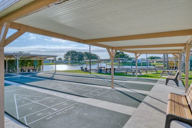 $324,900 | 3962 Dafilee Circle, West Palm Beach, FL 33417