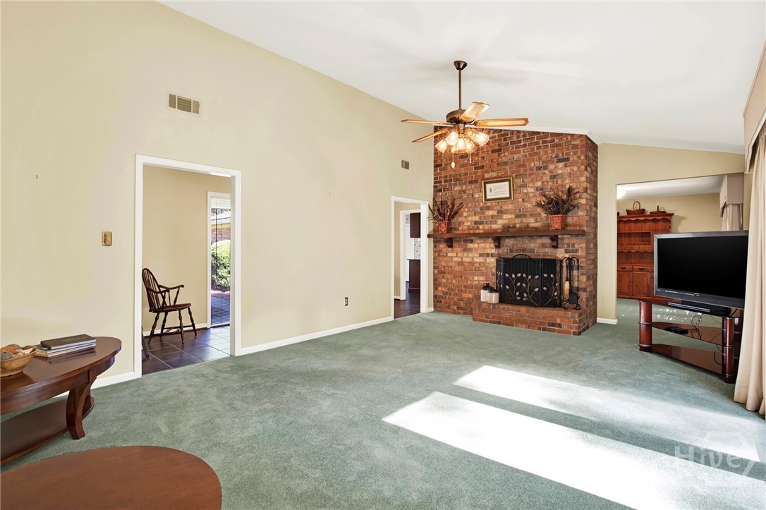 201 Hillary Road Savannah, GA 31410 - Photo 13 of 29