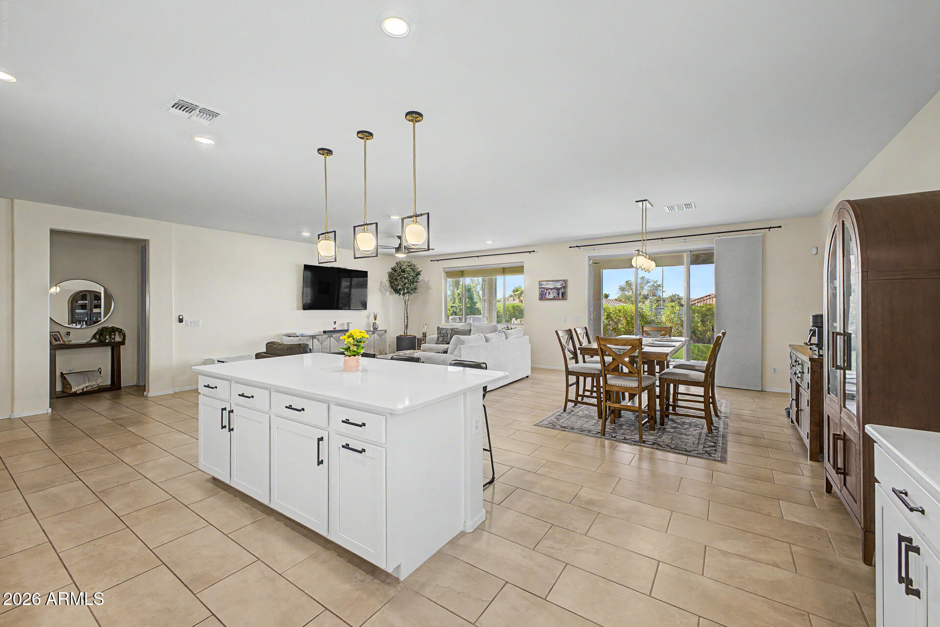 2540 West Grenadine Road Phoenix, AZ 85041 - Photo 22 of 69 Large Island