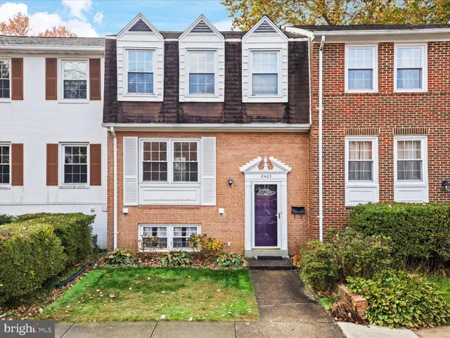 front view of house with a yard
