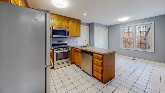 $3,500 | 16 Caryville Crossing, Unit 16, Bellingham, MA 02019