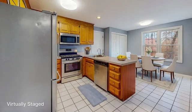 $3,500 | 16 Caryville Crossing, Unit 16, Bellingham, MA 02019