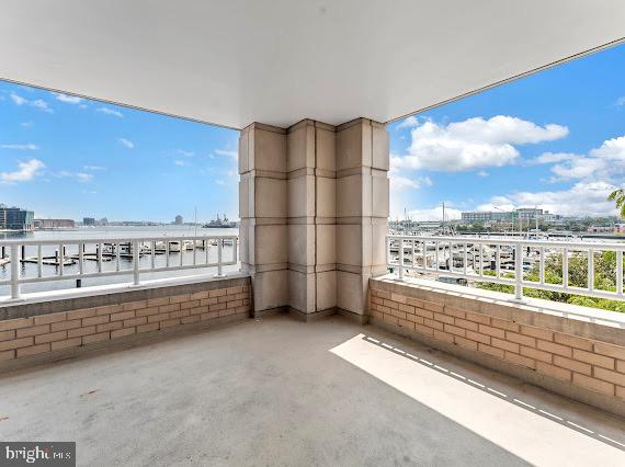 100 Harborview Drive, Unit 202 Baltimore, MD 21230 - Photo 4 of 25 a view of a living room with furniture