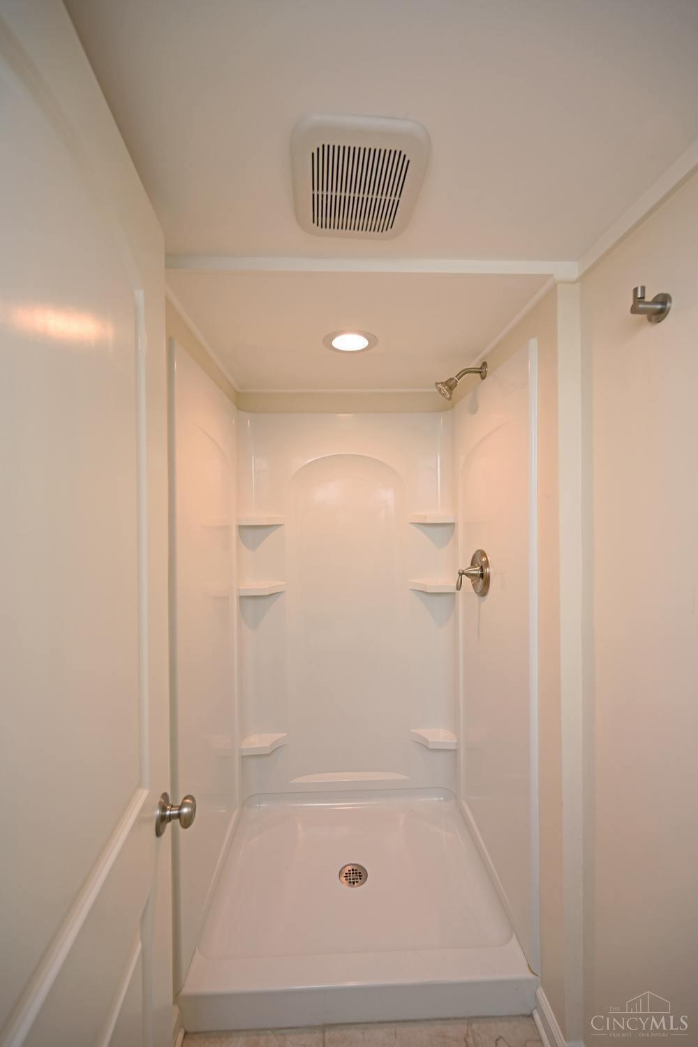 3720 Watterson Road Fairfax, OH 45227 - Photo 38 of 50 Gallery Image 38