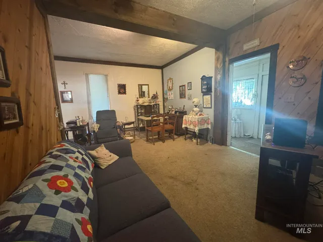 $225,000 | 518 Montana Street, Gooding, ID 83330