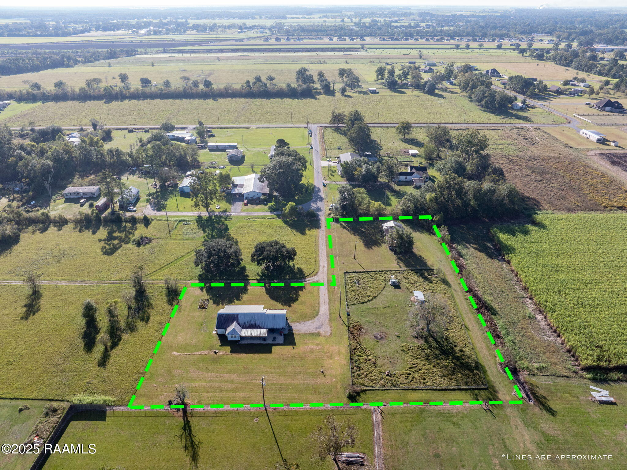 1239 A Barras Road St. Martinville, LA 70582 - Photo 28 of 32 30-web-or-mls-DJI_20251023222424_0805_D-