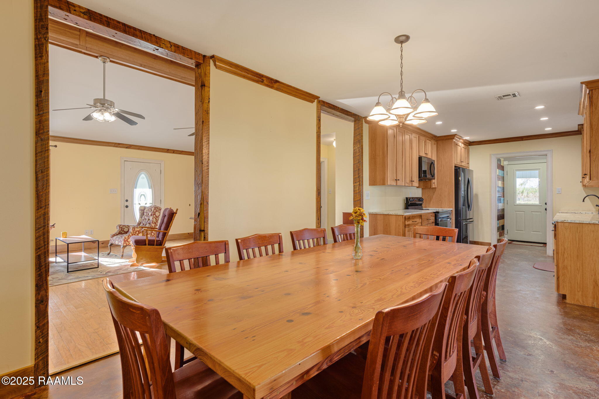 1239 A Barras Road St. Martinville, LA 70582 - Photo 10 of 32 9-web-or-mls-1239A Barras Rd-9