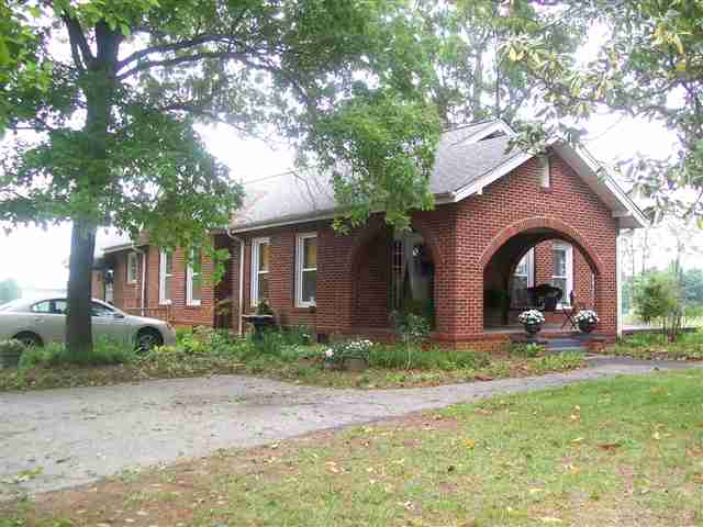 2460 Mt Lebanon Road Campobello, SC 29322 - Photo 1 of 22