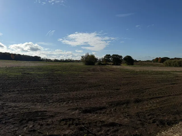 $174,900 | 4651 Wejegi Drive, Unit LT14, Hubertus, WI 53033