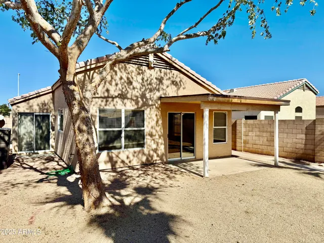 $2,150 | 4747 East Desert Wind Dr., Phoenix, AZ 85044