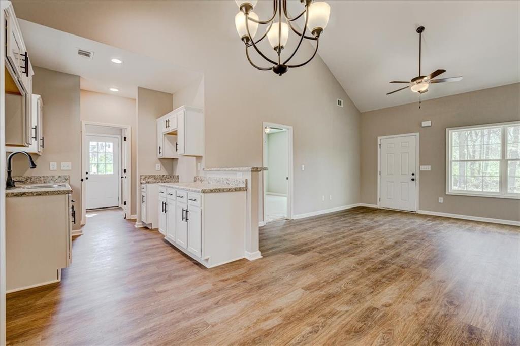 207 Loftis Road Temple, GA 30179 - Photo 7 of 14 a view of a kitchen with electric appliances