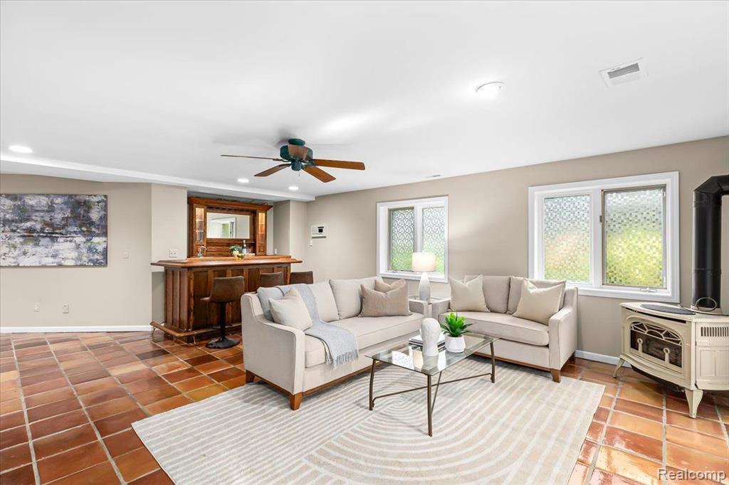 3411 Fairgrove Terrace Rochester Hills, MI 48309 - Photo 38 of 42