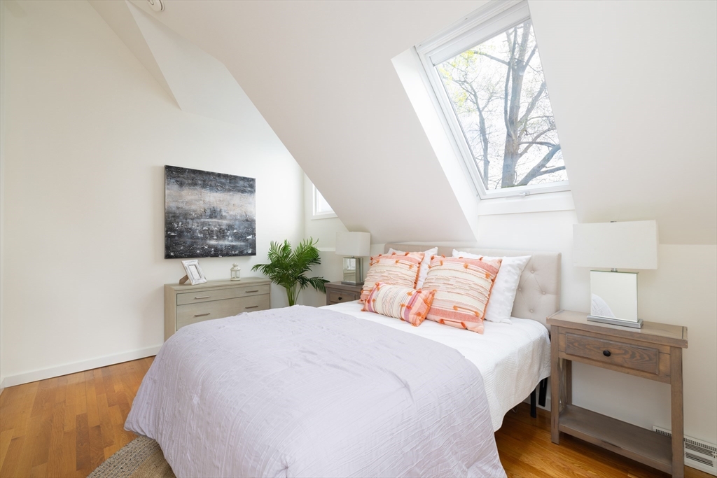 7 Stetson Street Brookline, MA 02446 - Photo 18 of 23