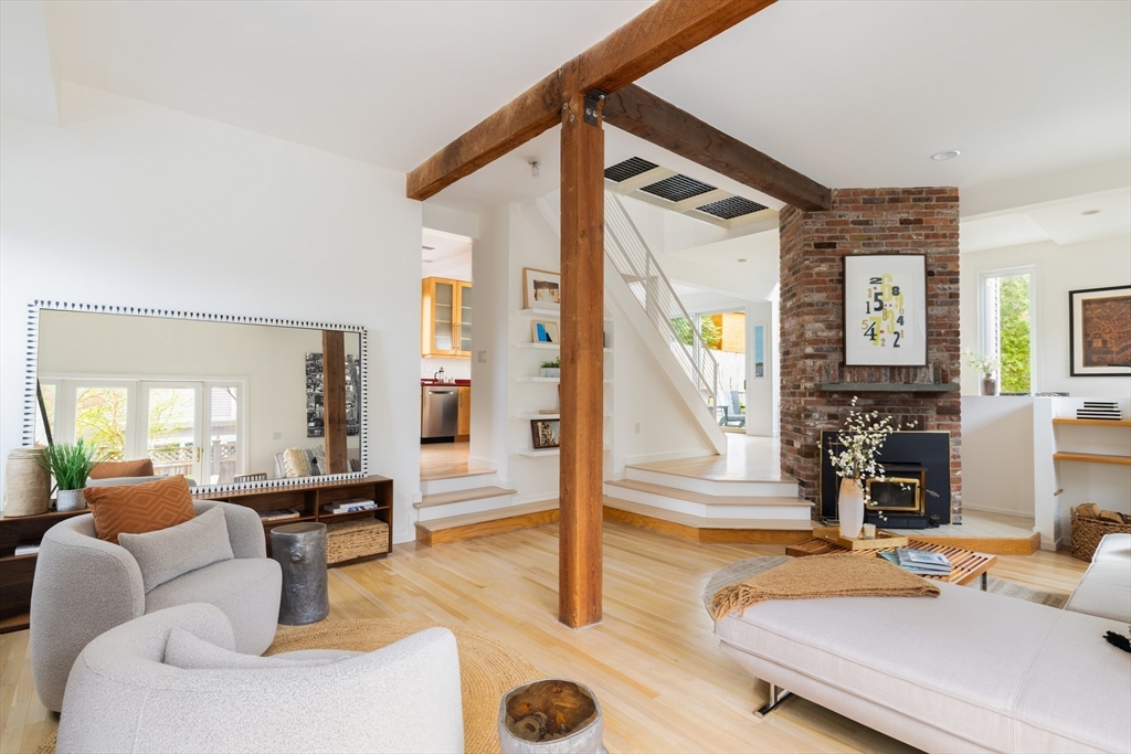 7 Stetson Street Brookline, MA 02446 - Photo 7 of 23