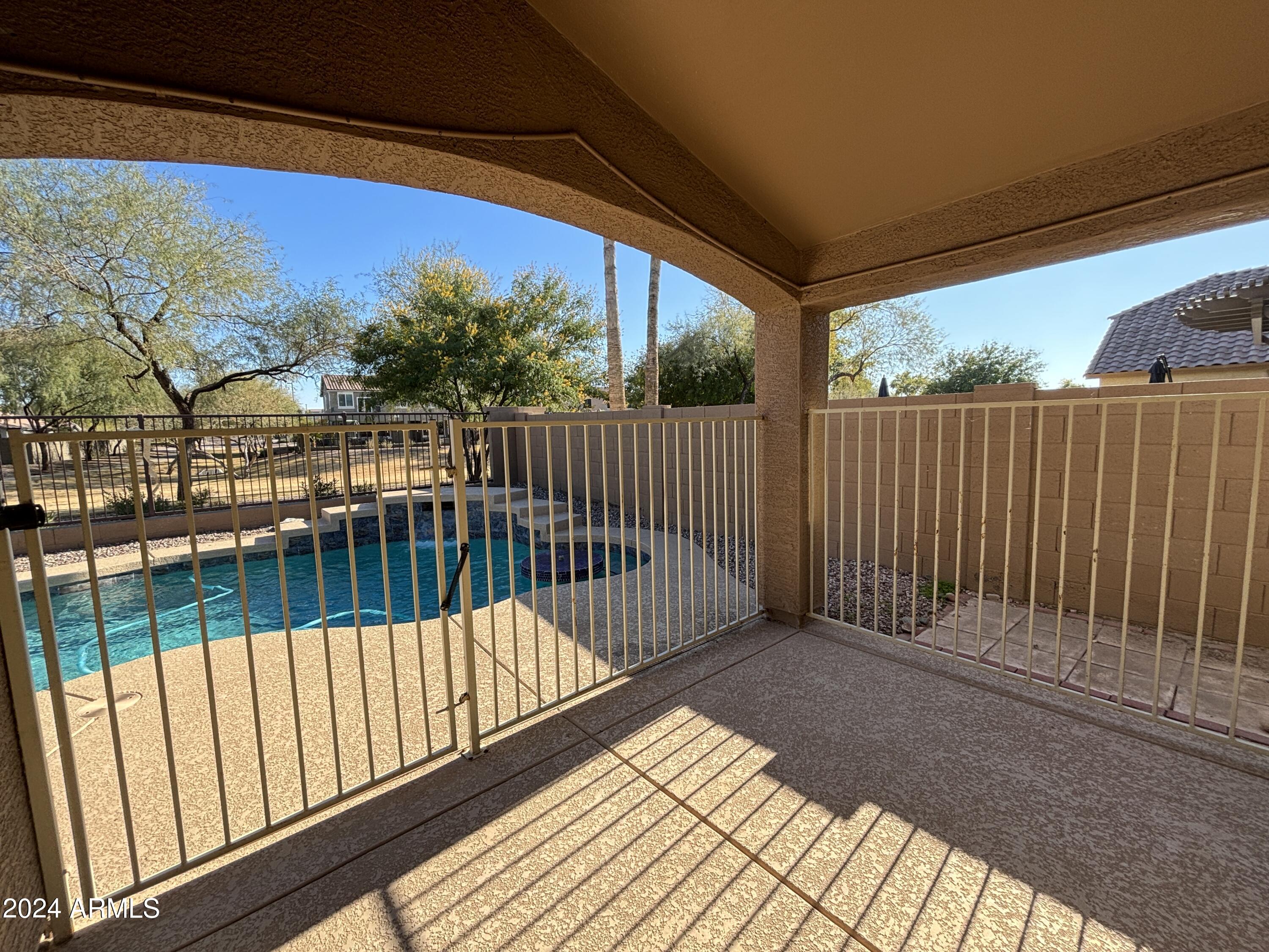 4115 East Rustler Way Gilbert, AZ 85297 - Photo 22 of 31 V