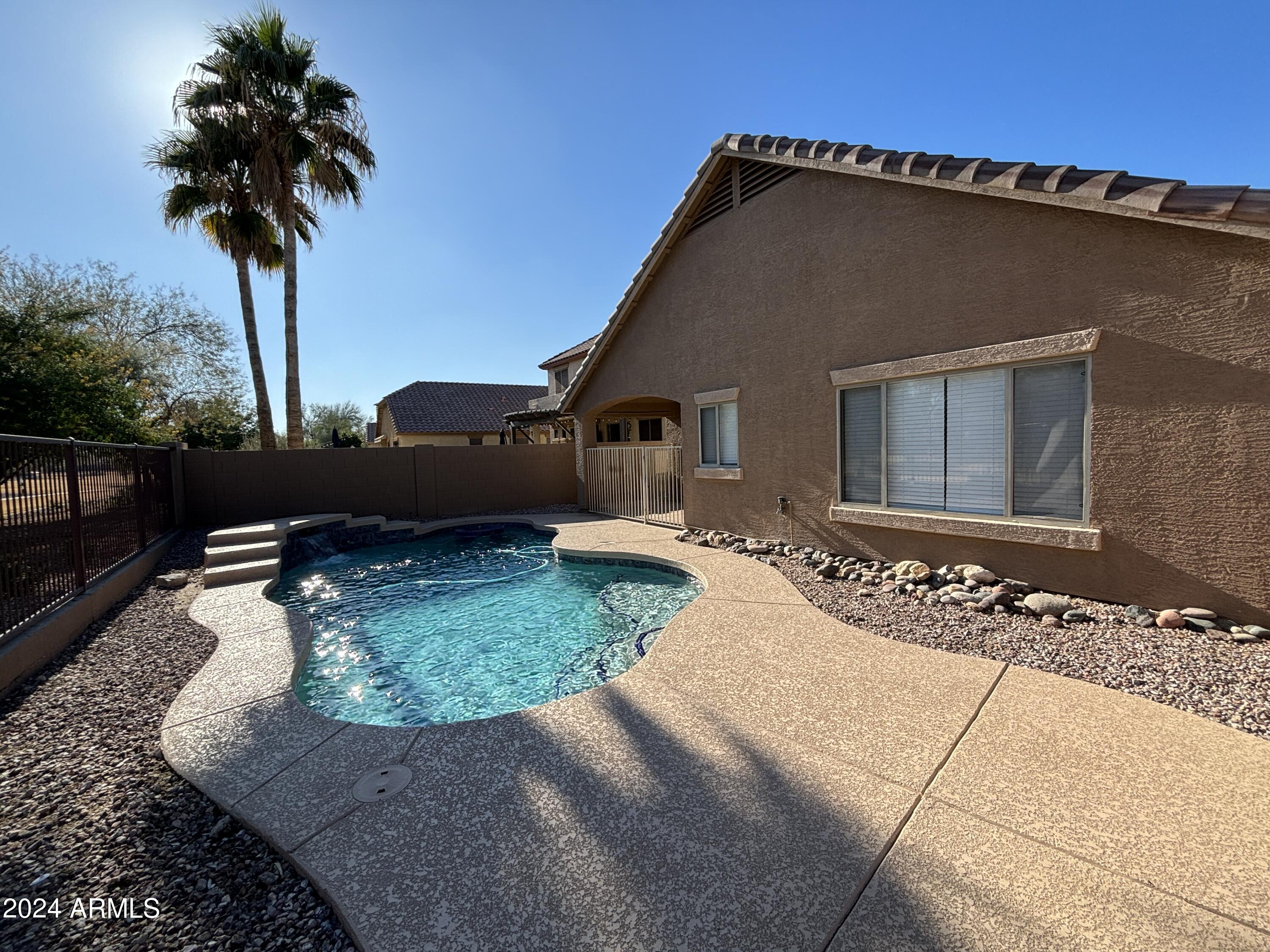 4115 East Rustler Way Gilbert, AZ 85297 - Photo 28 of 31 Z2