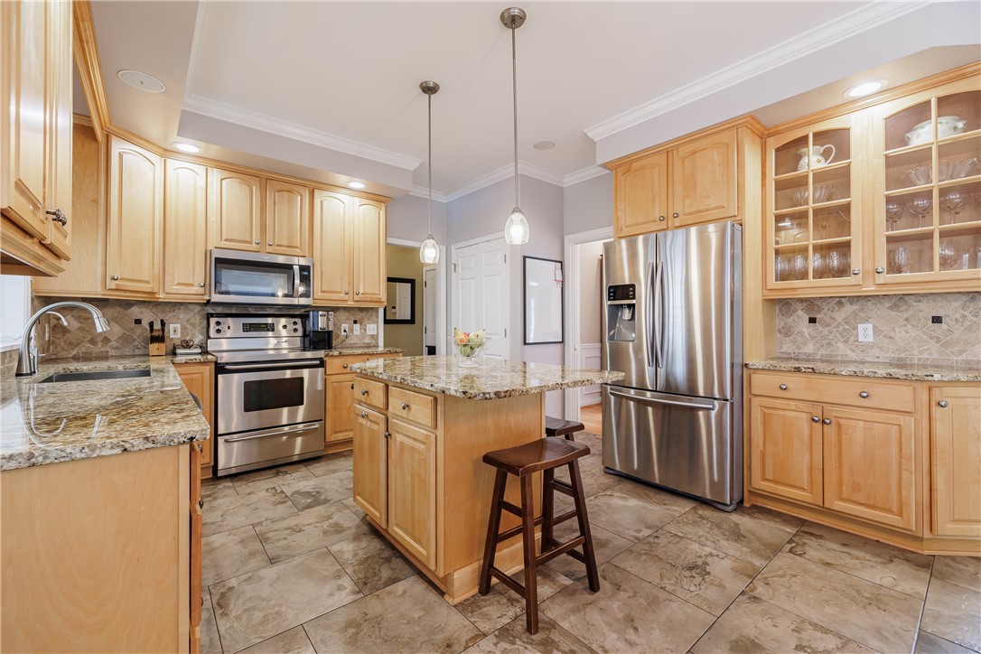 1548 Fallen Leaf Terrace Webster, NY 14580 - Photo 18 of 50