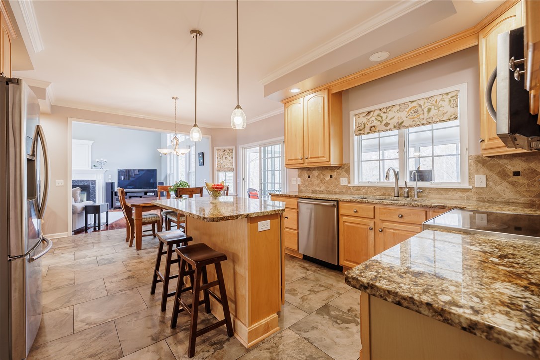 1548 Fallen Leaf Terrace Webster, NY 14580 - Photo 9 of 50