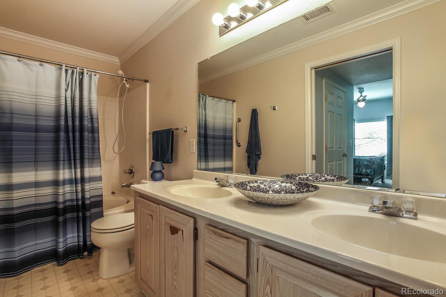 3846 East Canyon Ranch Road, Unit 103 Highlands Ranch, CO 80126 - Photo 11 of 16 Gallery Image 11