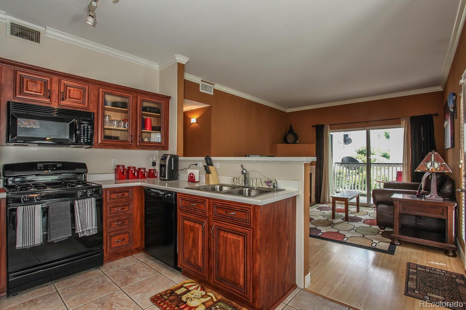 3846 East Canyon Ranch Road, Unit 103 Highlands Ranch, CO 80126 - Photo 4 of 16 Gallery Image 4