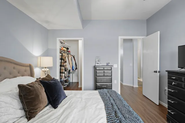 $197,000 | 301 Harbour Town Drive, Unit 204, Madison, WI 53717