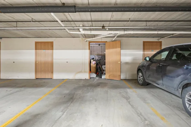 $197,000 | 301 Harbour Town Drive, Unit 204, Madison, WI 53717