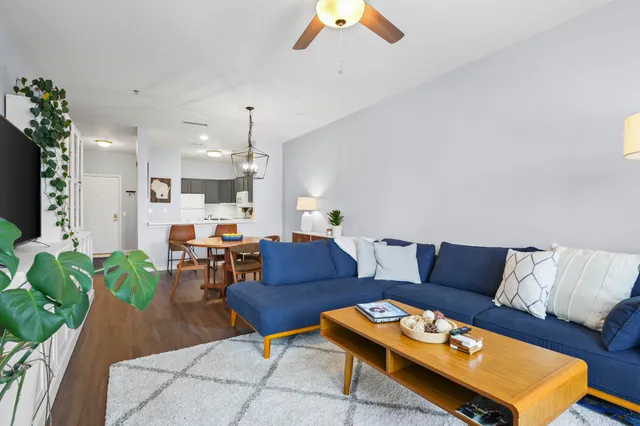 $197,000 | 301 Harbour Town Drive, Unit 204, Madison, WI 53717