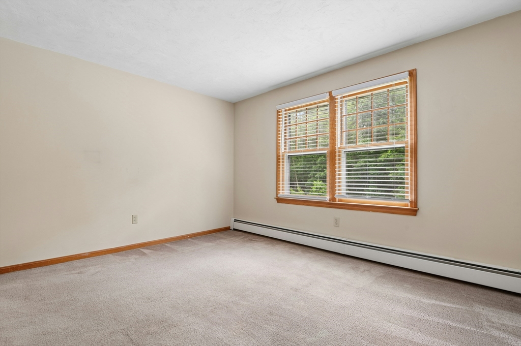 10 Sadler Road Upton, MA 01568 - Photo 27 of 42
