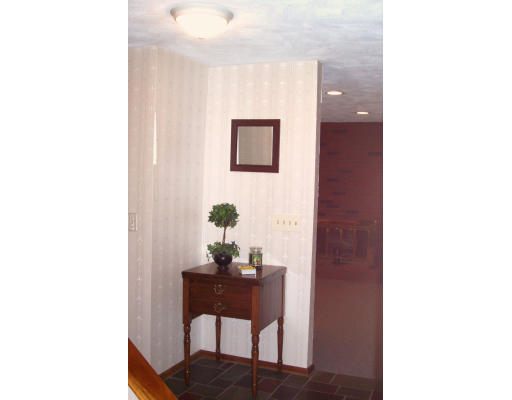 470 Groton Road Westford, MA 01886 - Photo 8 of 28 Gallery Image 8