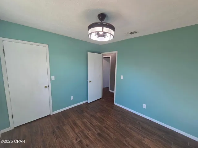 $1,600 | 209 South Mary Ella Avenue, Panama City, FL 32404