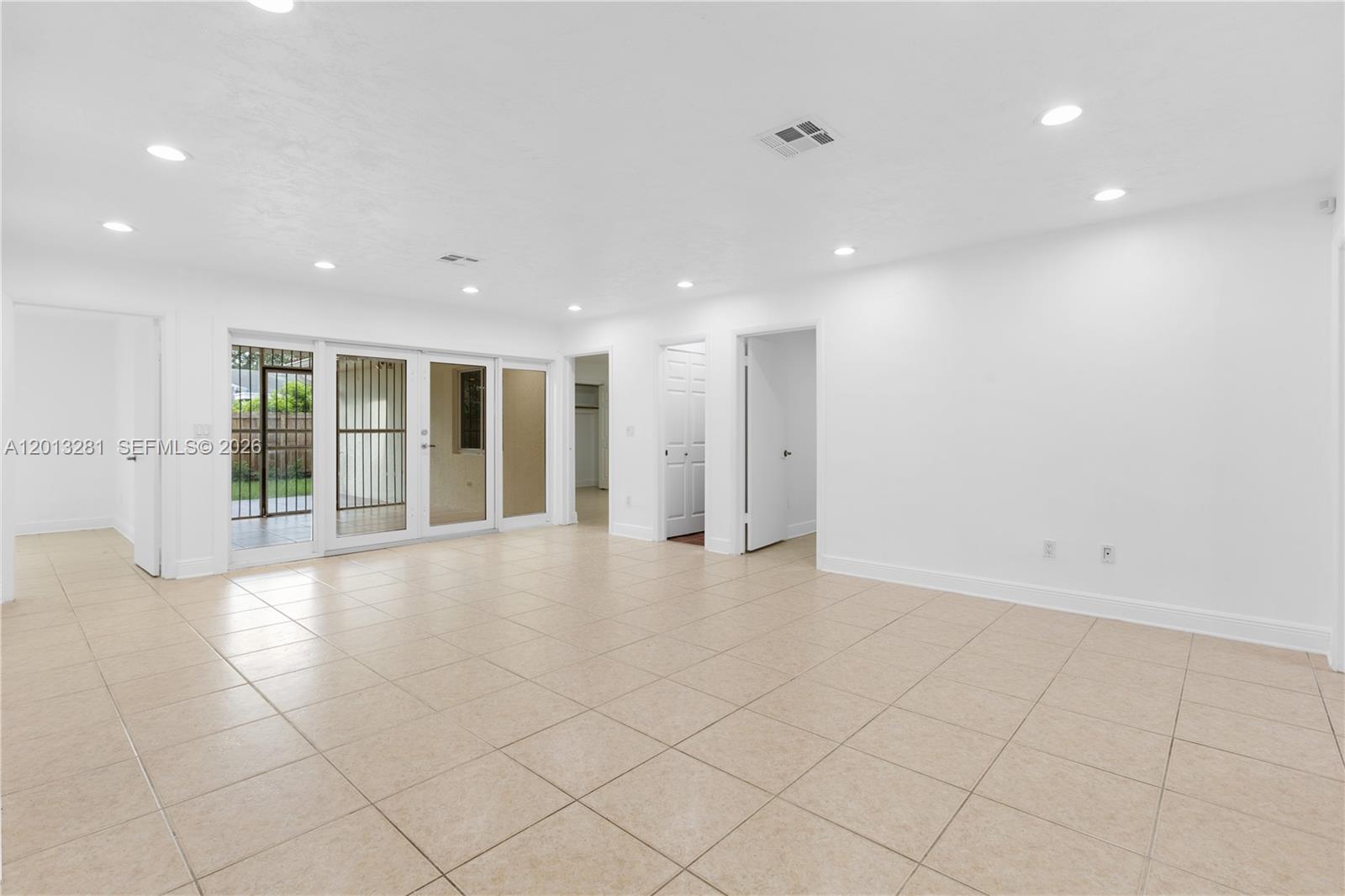 5770 Southwest 55th Street Miami, FL 33155 - Photo 15 of 38