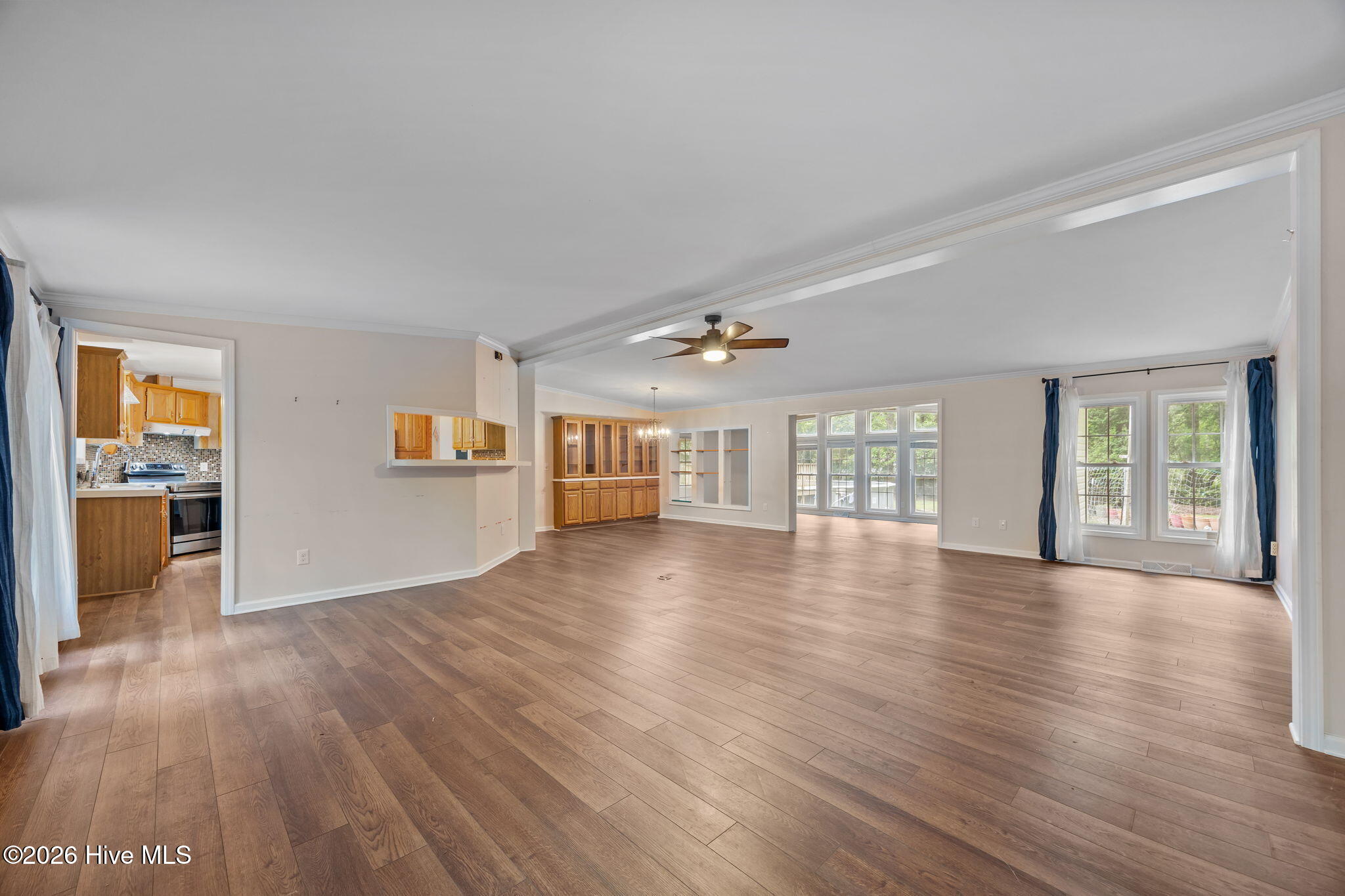 209 Old Ironsides Road Newport, NC 28570 - Photo 15 of 69 Inside