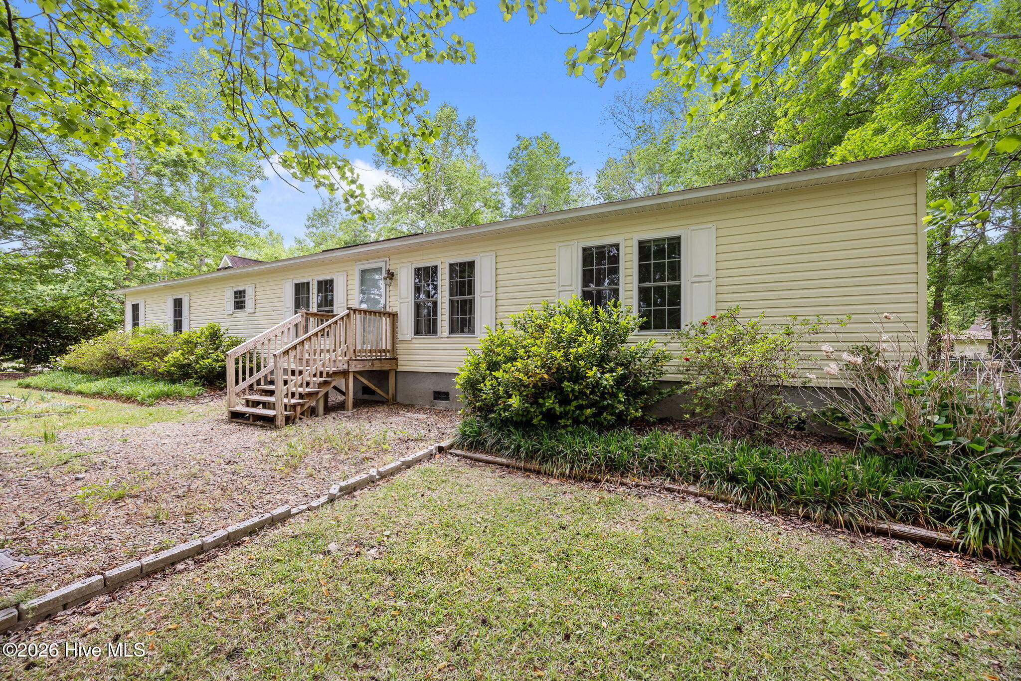 209 Old Ironsides Road Newport, NC 28570 - Photo 5 of 69 Front