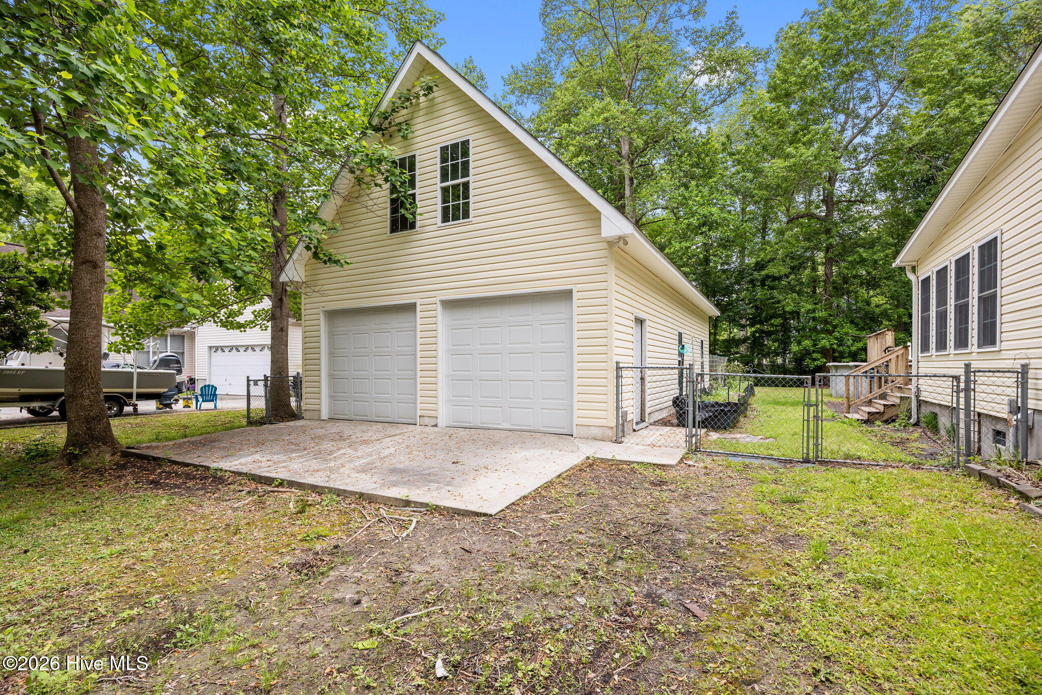 209 Old Ironsides Road Newport, NC 28570 - Photo 7 of 69 Front