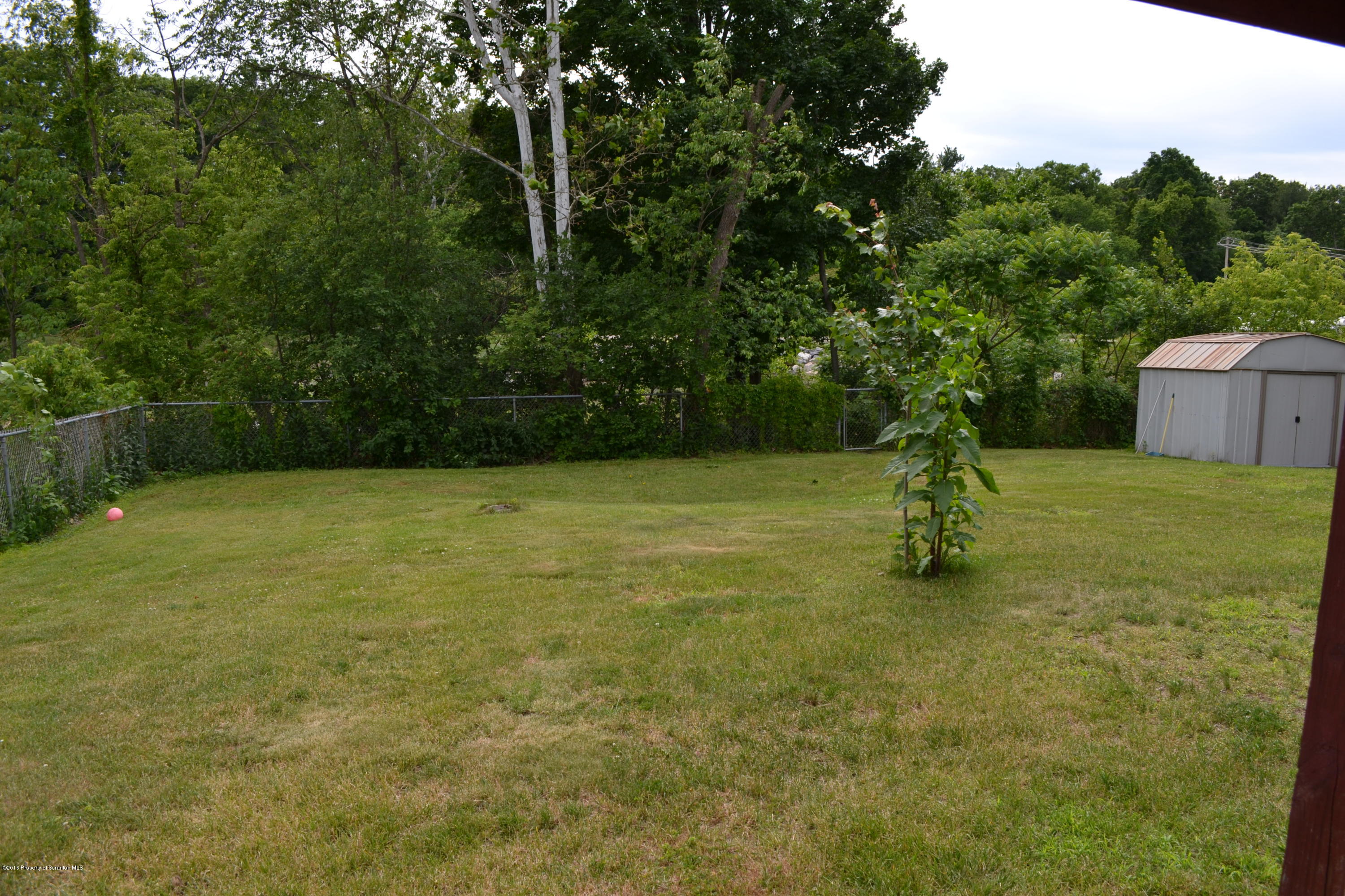 112 Glendale Road Pittston, PA 18640 - Photo 14 of 18 Gallery Image 14