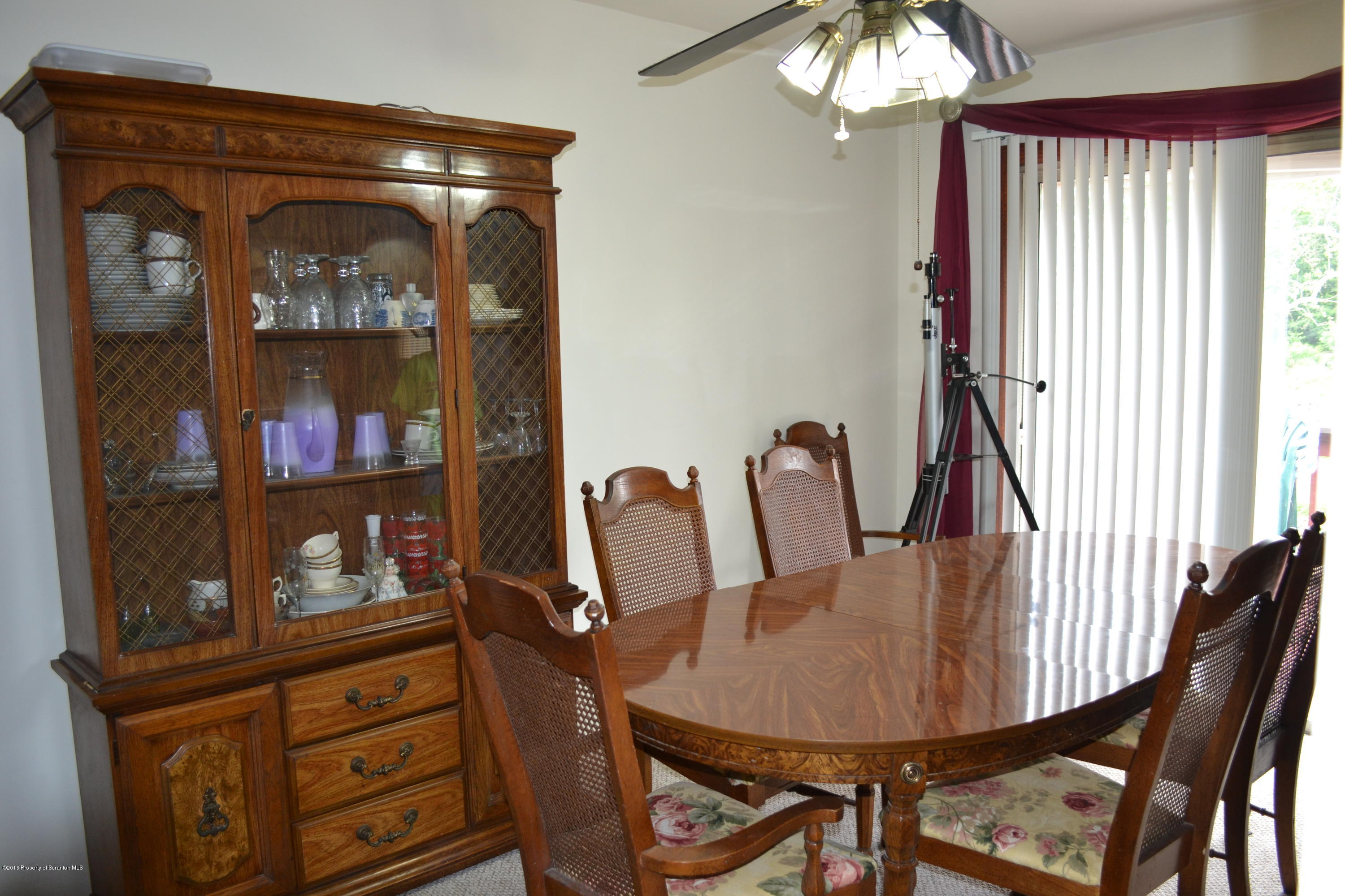 112 Glendale Road Pittston, PA 18640 - Photo 17 of 18 Gallery Image 17