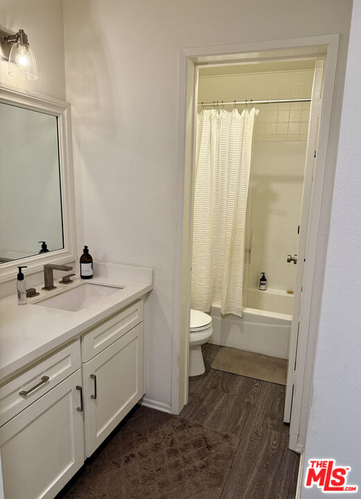8163 Redlands Street, Unit 1 Playa del Rey, CA 90293 - Photo 6 of 7 a bathroom with a sink and a mirror