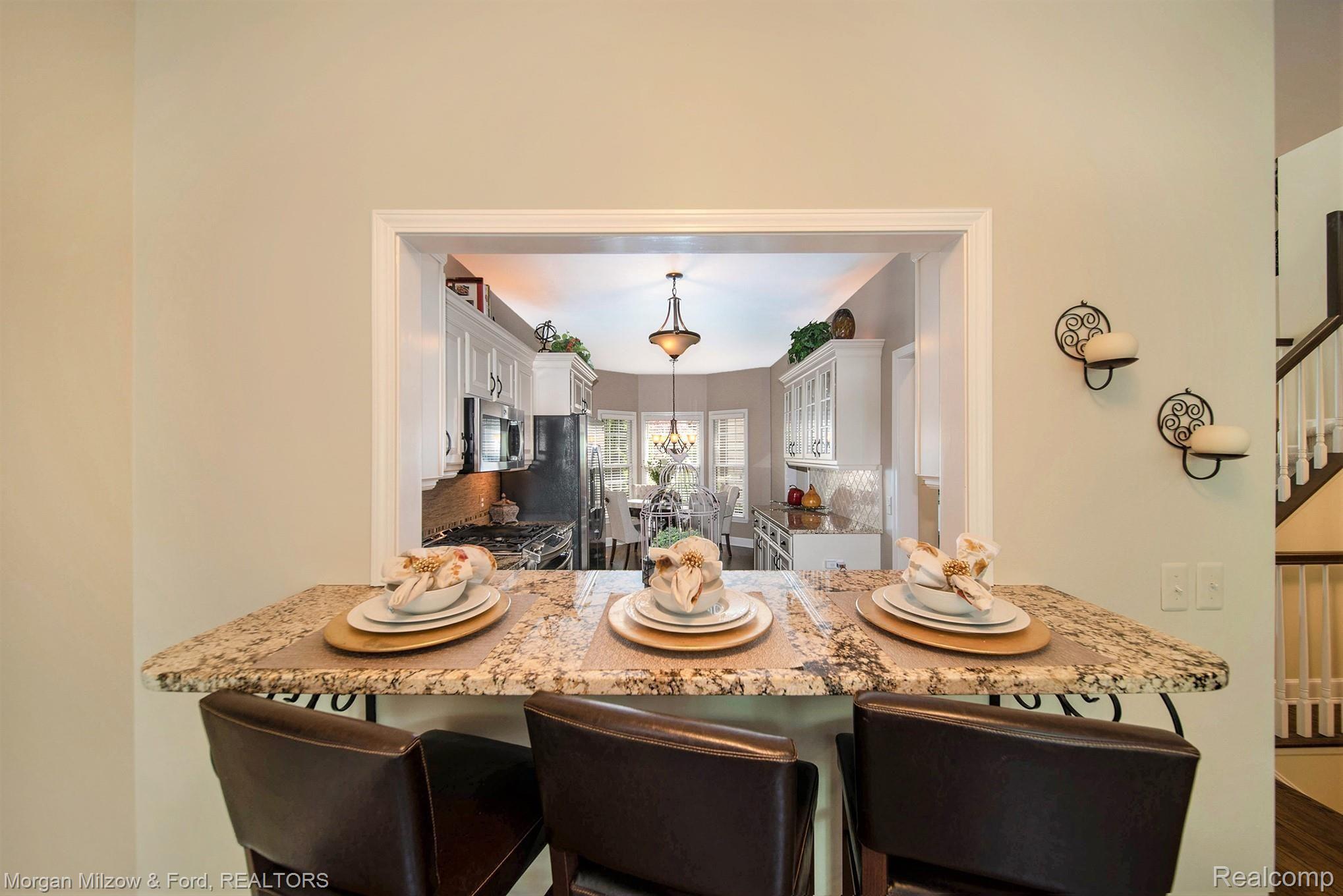 Informal eating area 