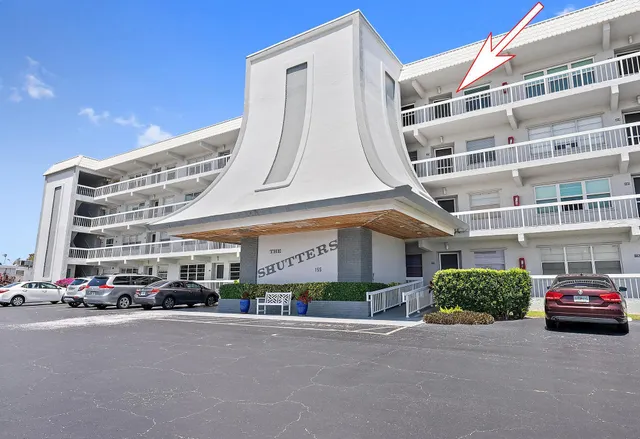 $2,400 | 155 Yacht Club Drive, Unit 405, North Palm Beach, FL 33408