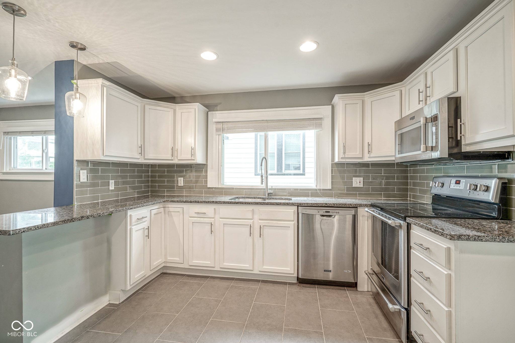 4127 Ruckle Street Indianapolis, IN 46205 - Photo 12 of 37 Gallery Image 12