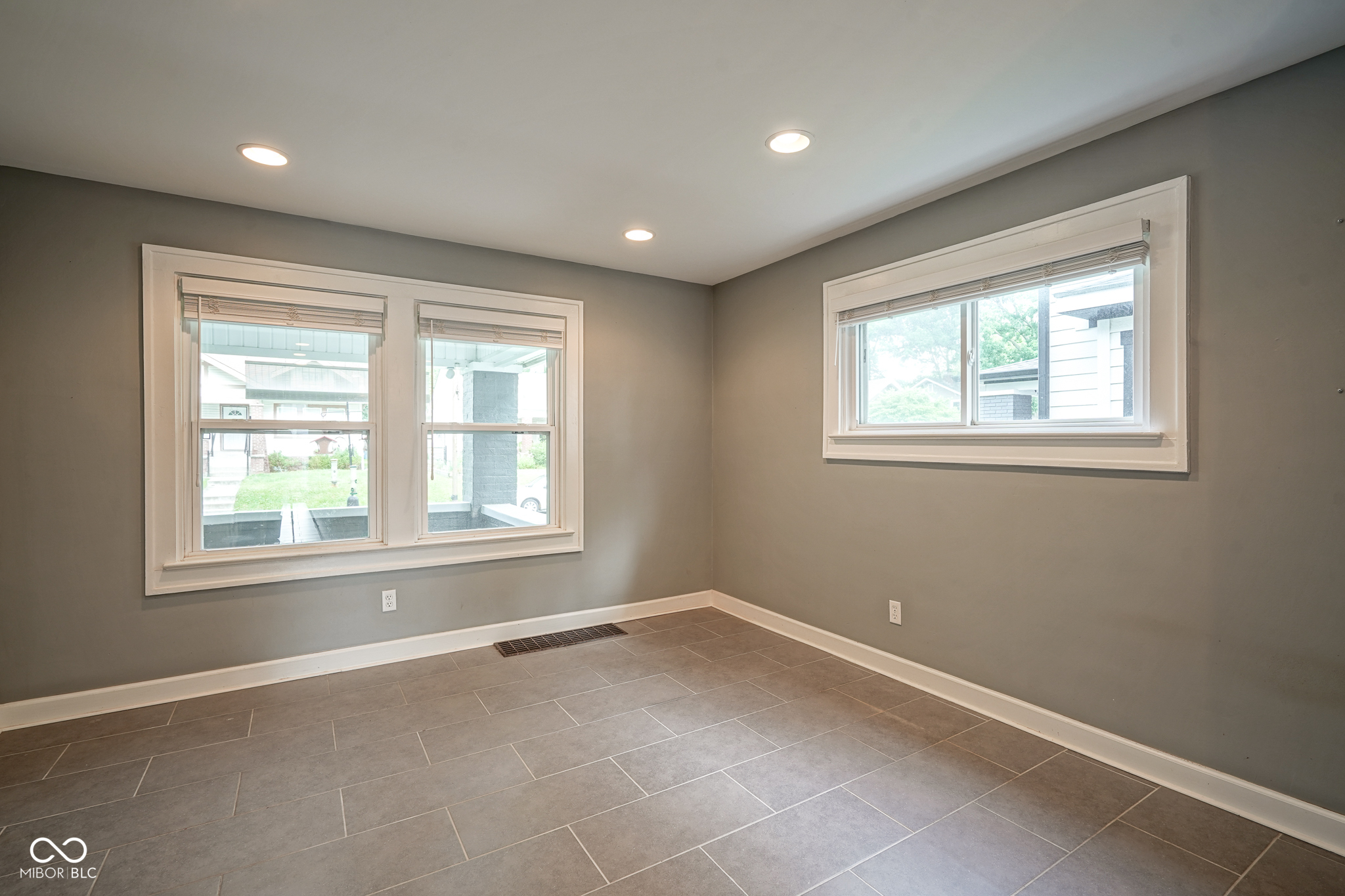 4127 Ruckle Street Indianapolis, IN 46205 - Photo 16 of 37 Gallery Image 16