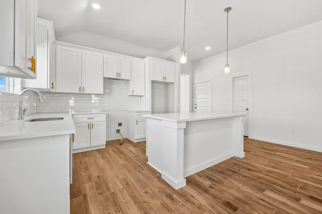 $339,000 | 427 Zeus Mountain Drive, Crosby, TX 77532