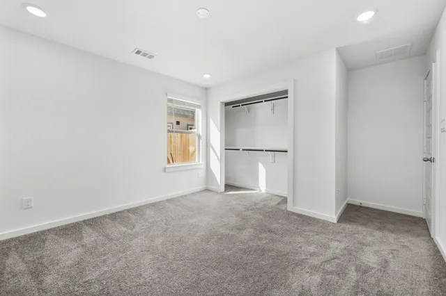 $339,000 | 427 Zeus Mountain Drive, Crosby, TX 77532