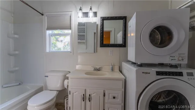 $245,000 | 83 Cliff House Acres Circle, Camdenton, MO 65020